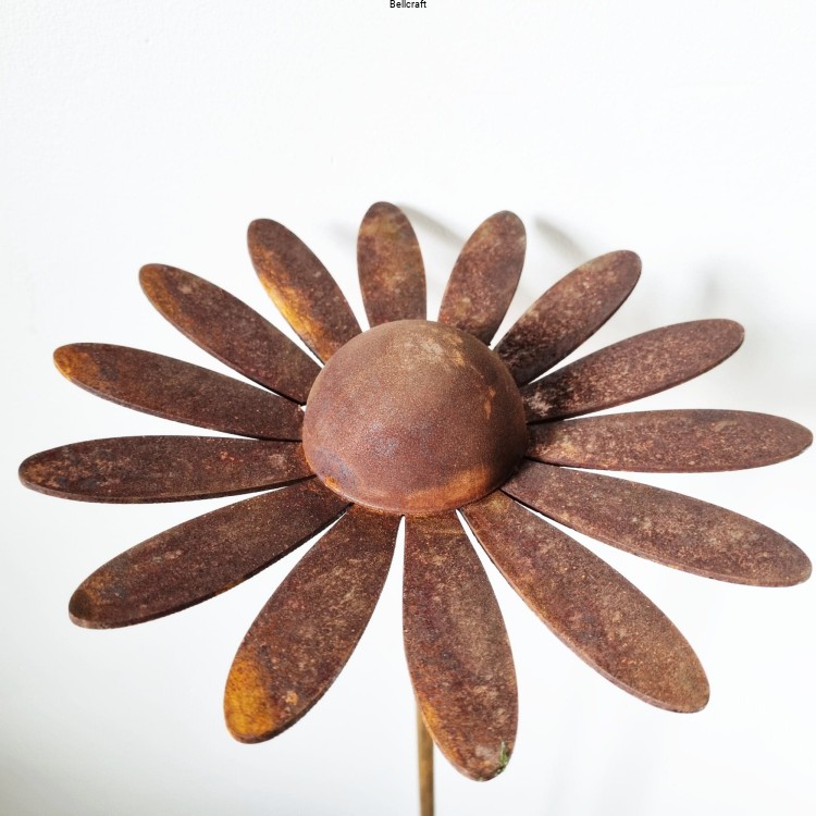 Stokrotki - zestaw trzech ozdób ogrodowych