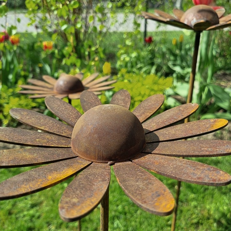 Stokrotki - zestaw trzech ozdób ogrodowych