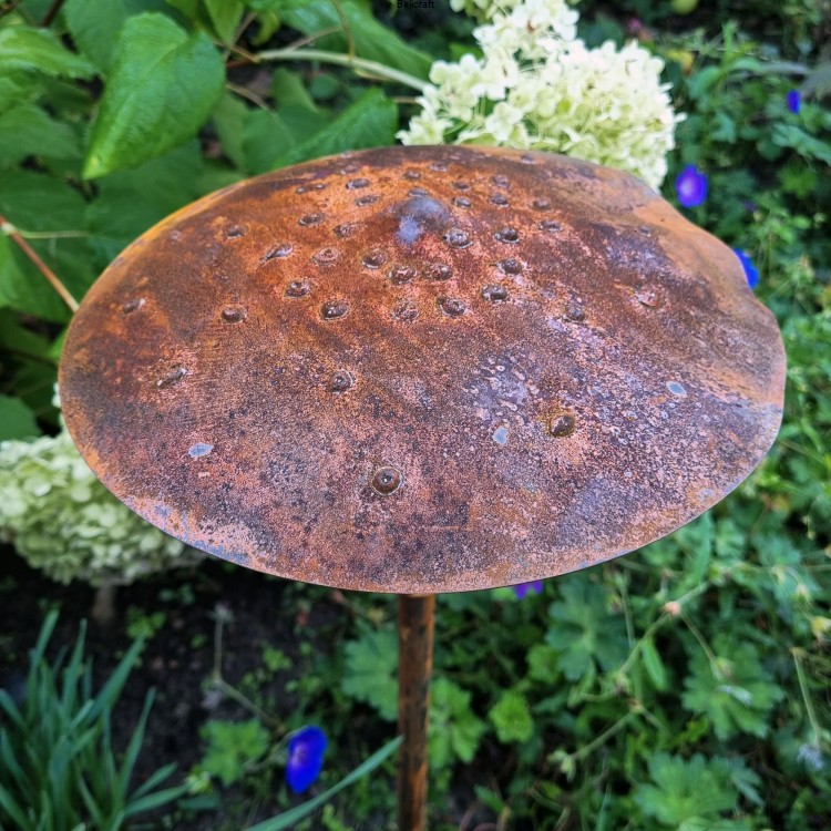 biżuteria ogrodowa grzyb