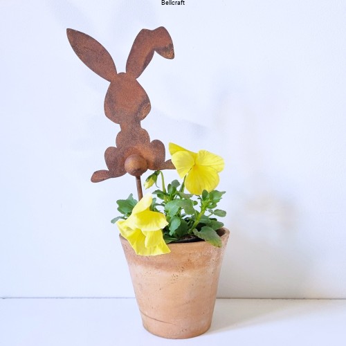 zajączek dekoracja ogrodowa