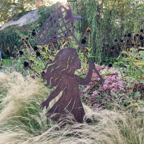 dekoracja na kwiatową rabatę naturalna.jpg