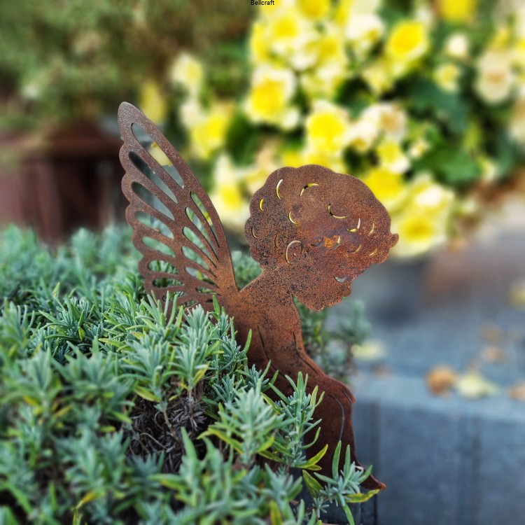 biżuteria ogrodowa amorek.jpg