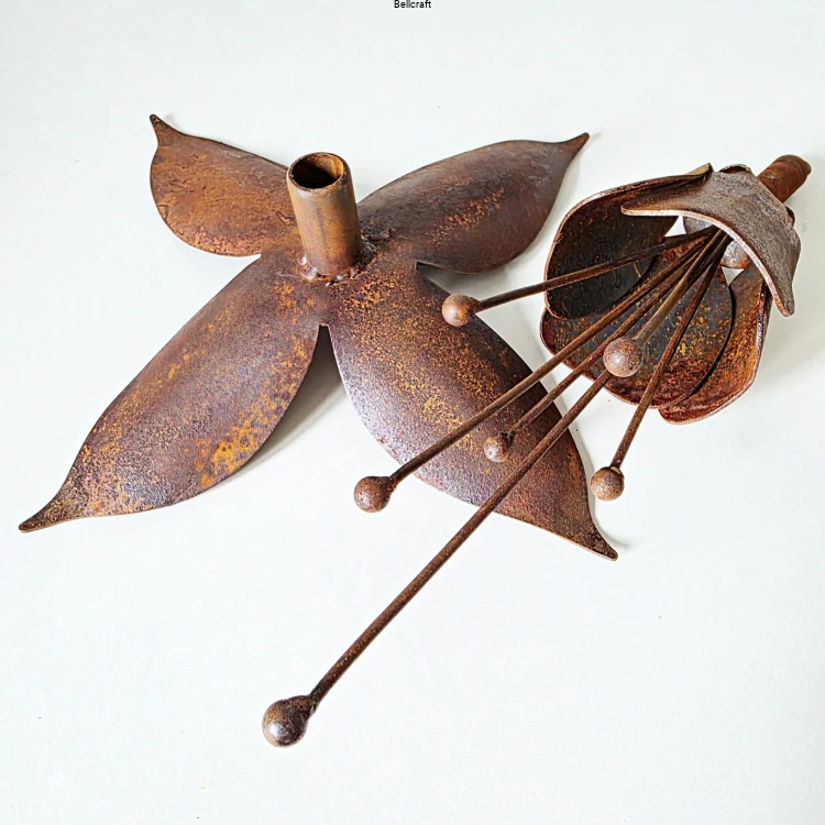 fuksja metalowy kwiat.jpg