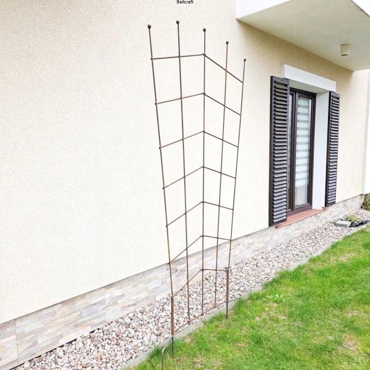 składana metalowa podpora wysoka do pnączy.jpg