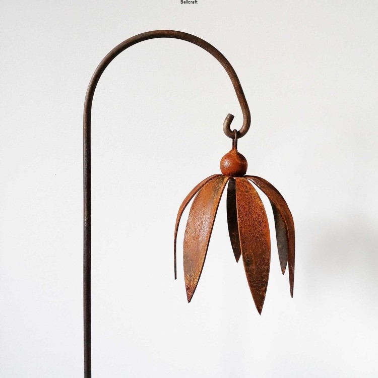 Jeżówka - wiszący metalowy kwiat