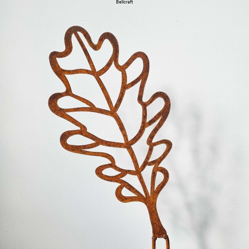 Liść dębu - dekoracja ogrodowa