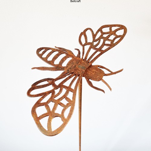 Pszczoła w locie - przestrzenna dekoracja malowana rdzą