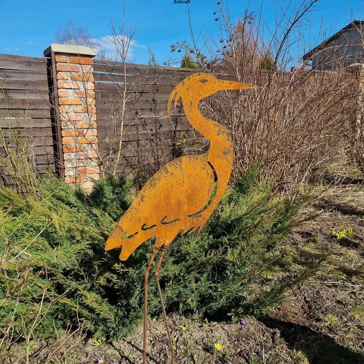 Czapla siwa - duża ozdoba do ogrodu