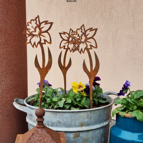 Żonkile, narcyzy - zestaw kwiatów z metalu